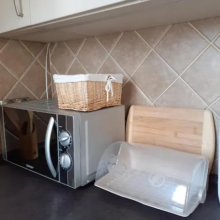Meluzyna Apartment *